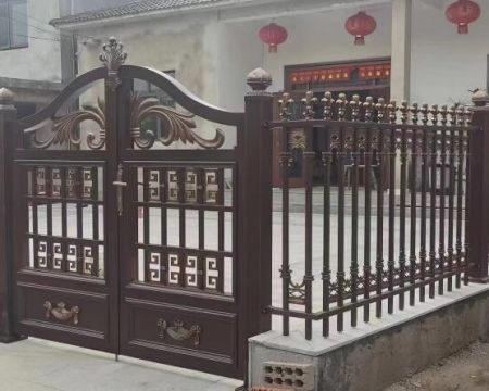 農(nóng)村自建房鋁藝大門